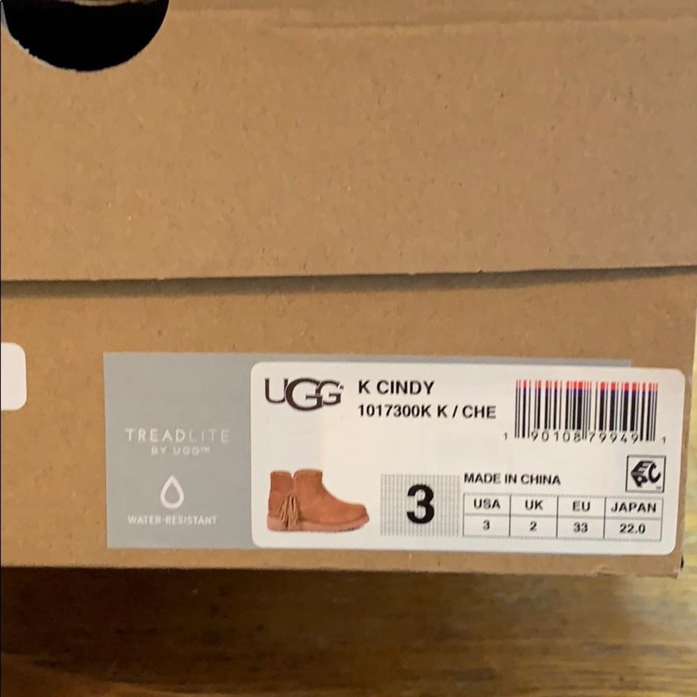 Uggs K Cindy kids size 3. NIB - Picture 4 of 4